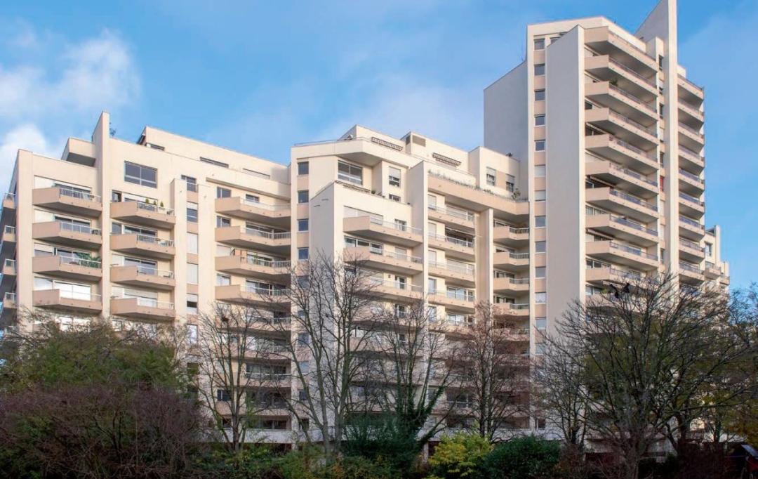 Annonces ST OUEN : Apartment | COURBEVOIE (92400) | 47 m2 | 337 000 € 