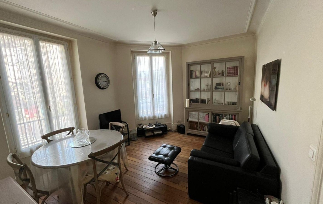 Annonces ST OUEN : Appartement | CHARENTON-LE-PONT (94220) | 50 m2 | 435 000 € 